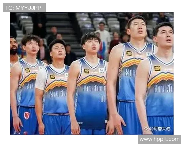 新疆伊力特队新赛季备战气氛浓厚,球员士气高涨